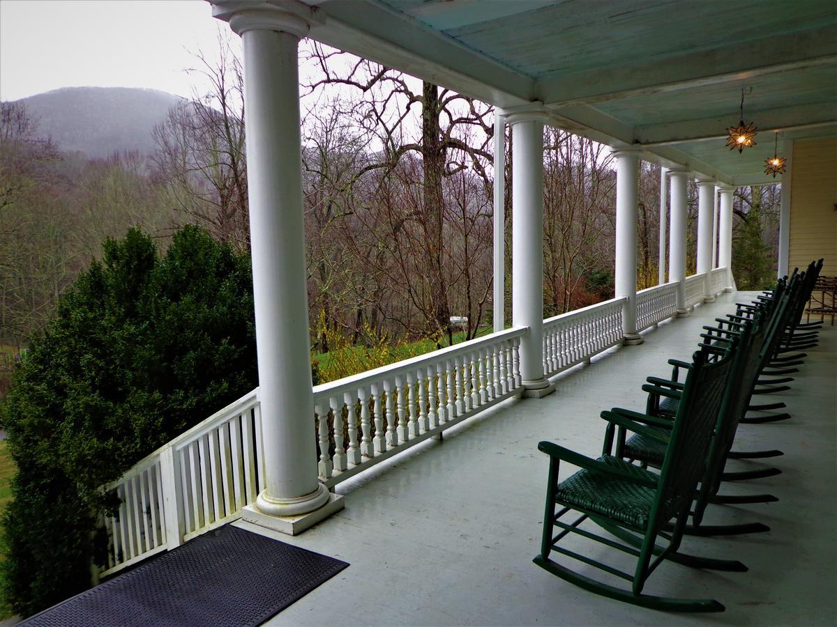 Grand Old Lady Hotel Waynesville Eksteriør billede