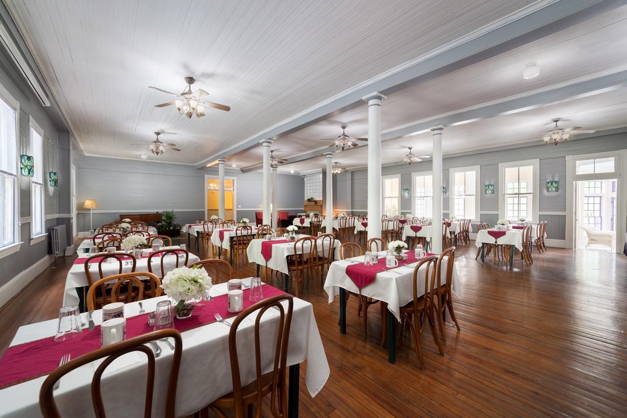 Grand Old Lady Hotel Waynesville Eksteriør billede